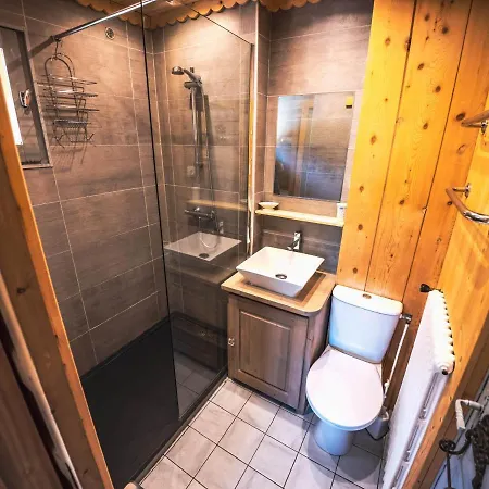 Renove Dans Savoyard - Proche Des Pistes, Balcon, Animaux Admis - Fr-1-502-355 *